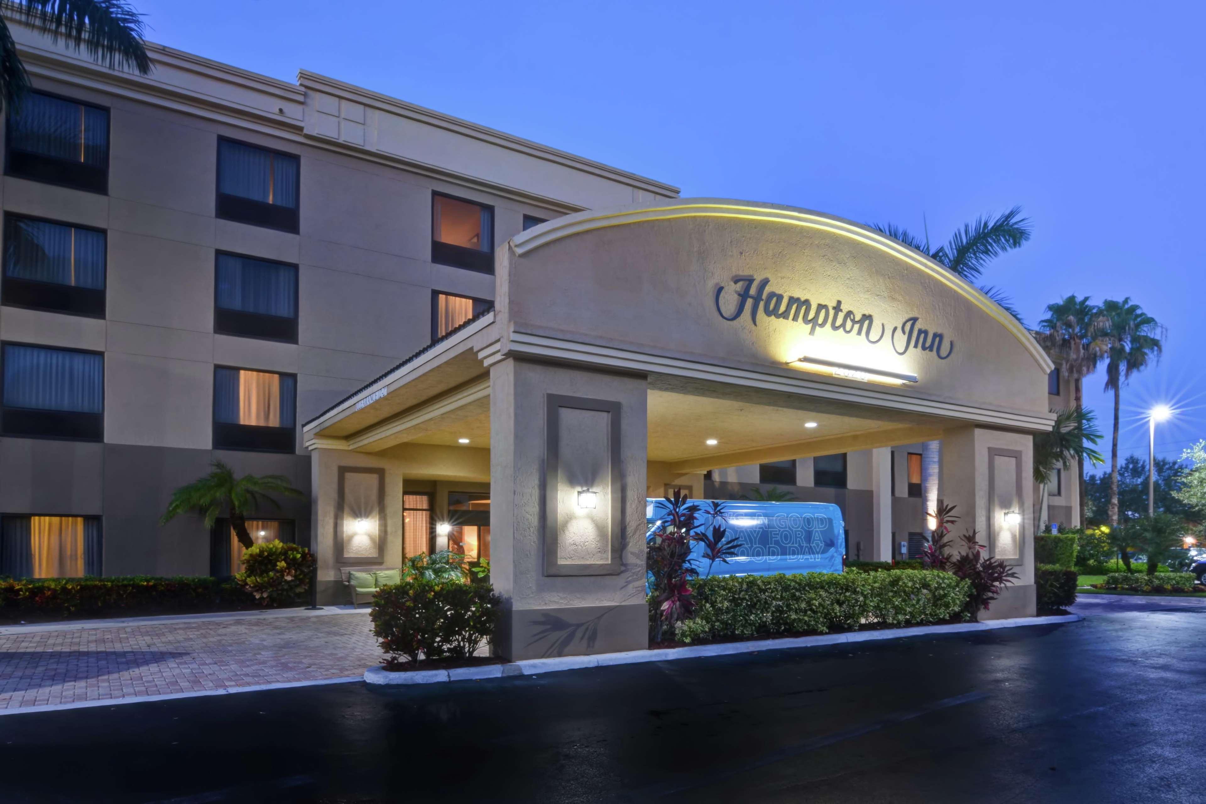 Hampton Inn West Palm Beach-Florida Turnpike Century Village  Exterior foto