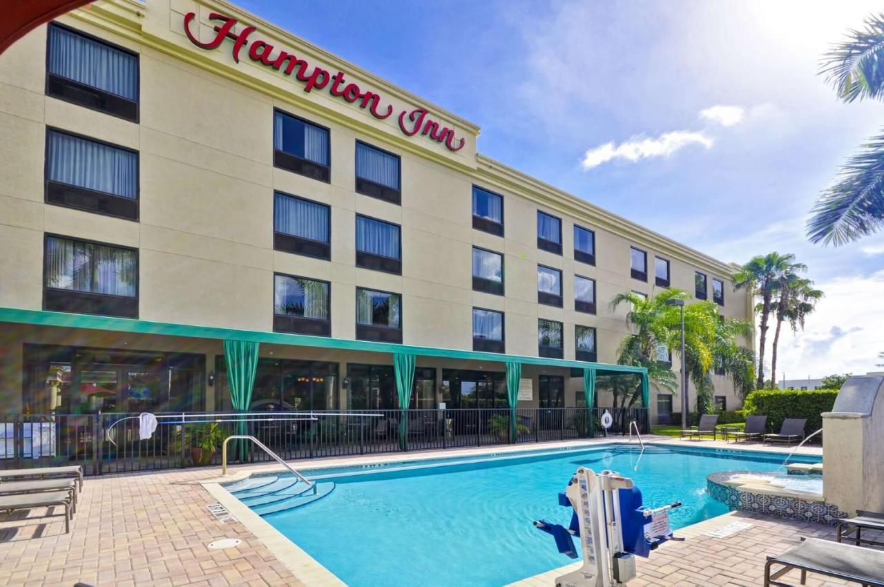 Hampton Inn West Palm Beach-Florida Turnpike Century Village  Exterior foto