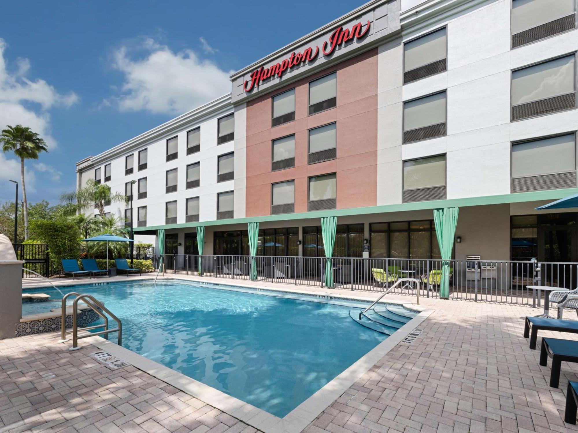 Hampton Inn West Palm Beach-Florida Turnpike Century Village  Exterior foto